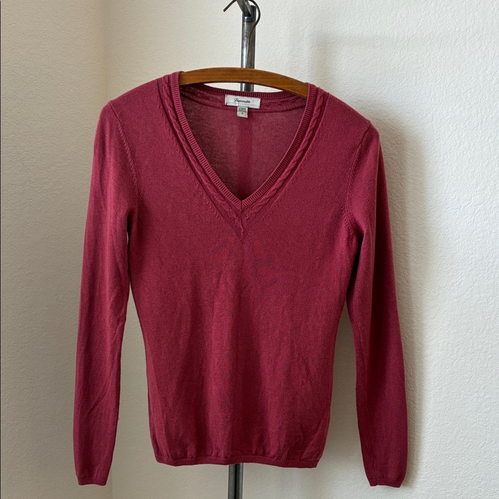 Faconnable Women's sz S V-Neck Silk Cashmere Sweater Dark Mauve Classic Preppy